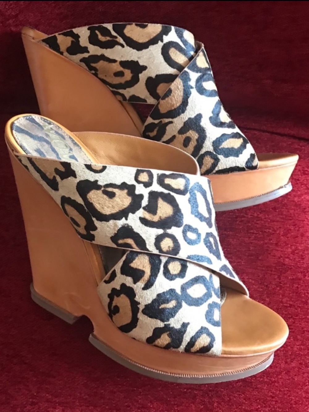 Sam Edelman Leather Leopard print Wedges in Cognac